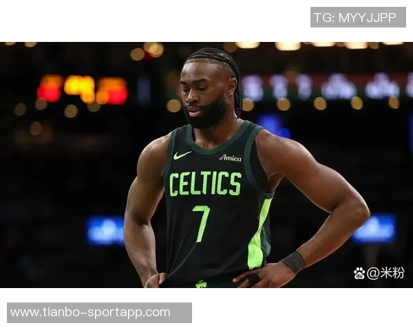 杰伦布朗独砍36分却三分球全失致命犯规成败皆由你