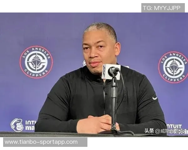 美网友热议快船教练泰伦卢涉赌事件引发热议球队前景堪忧