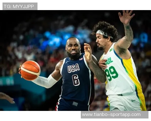 布克第三节强势回归5投4中砍下12分助力球队成功反超比分