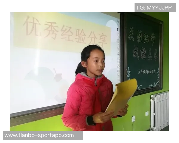 斯玛特称赞文班如同小孩般站在他身边期待他未来更大成就 斯玛特称赞文班如同小孩般站在他身边期待他未来更大成就