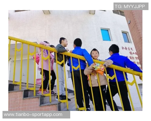 布劳恩神勇表现8投全中仅用22分钟砍下19分2板2助2断再创佳绩