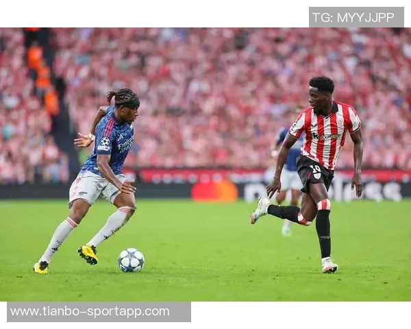 欧冠对毕巴前瞻杜埃伤愈归队入大名单助巴黎争胜