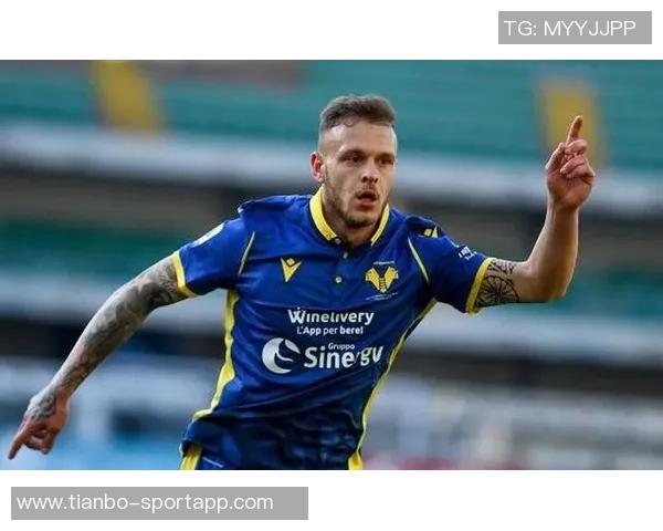 维罗纳主帅自信发声感受巨人般强大为球队骄傲不已